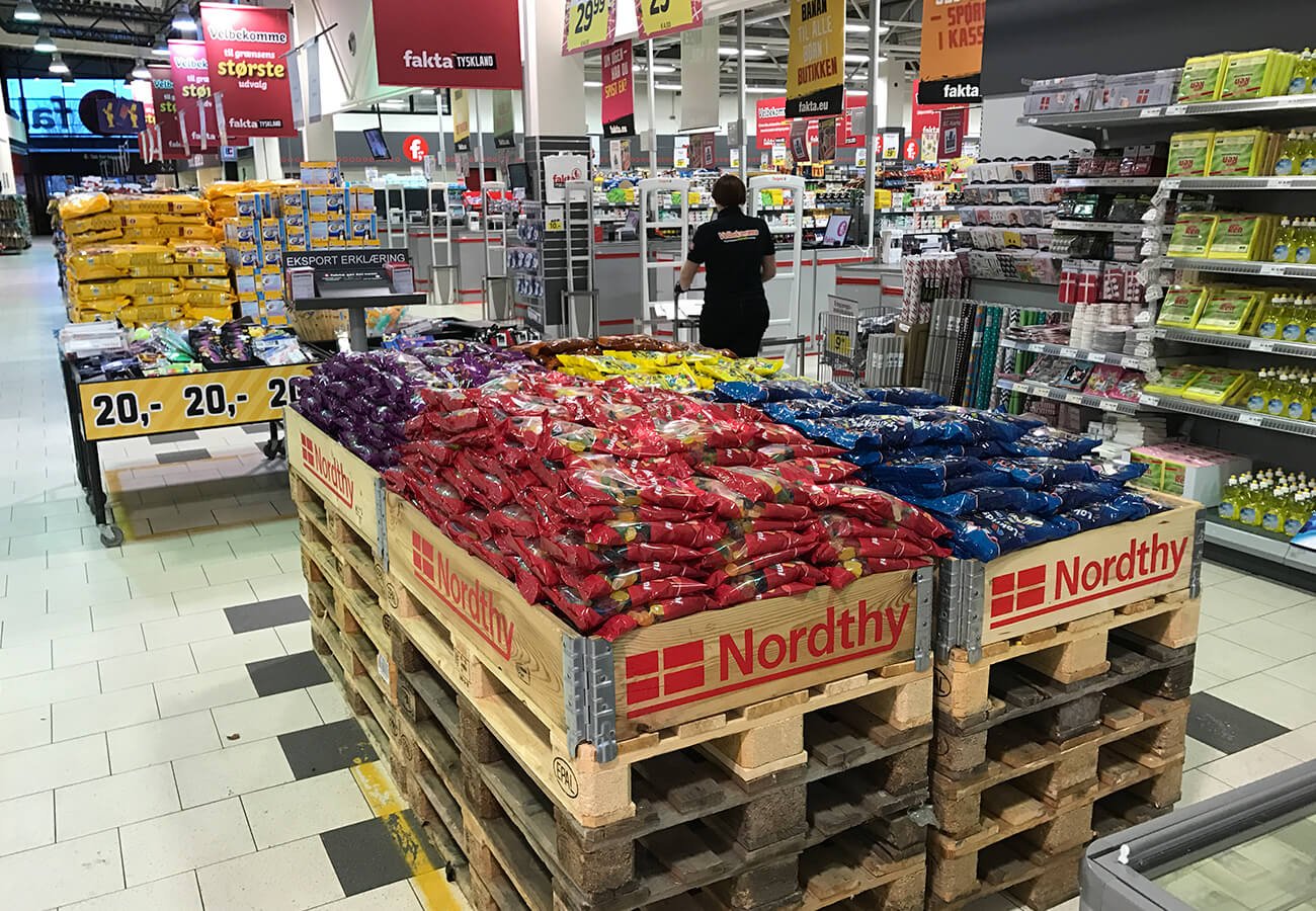 Confectionery store display